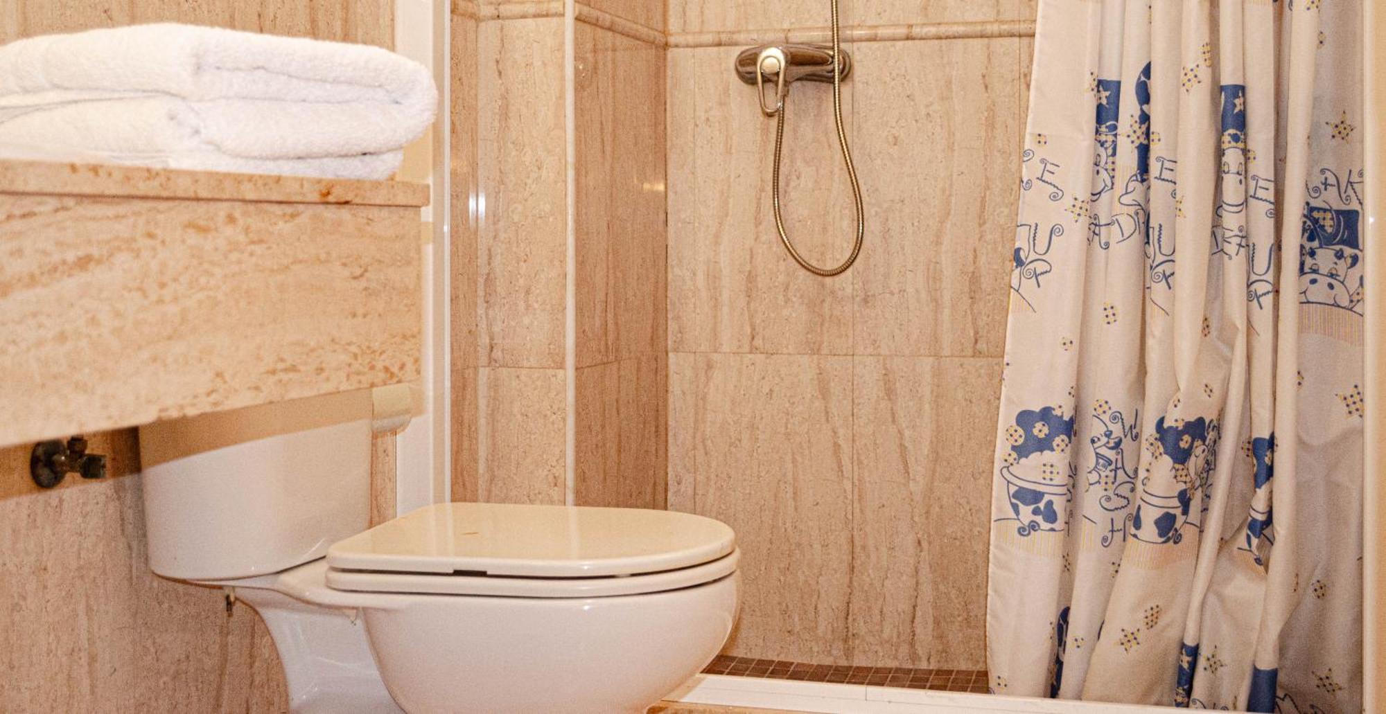 Hostal Gran Via Levante Torrevieja Dış mekan fotoğraf