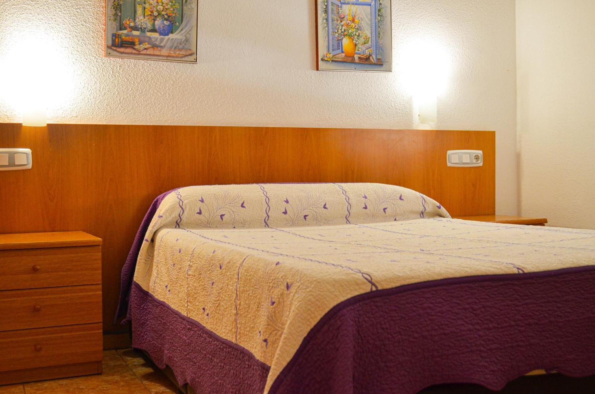 Hostal Gran Via Levante Torrevieja Dış mekan fotoğraf